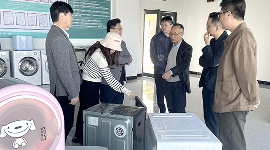 再續(xù)前緣！客戶遠(yuǎn)道而來到訪金環(huán)電器洽談滾筒干衣機(jī)合作